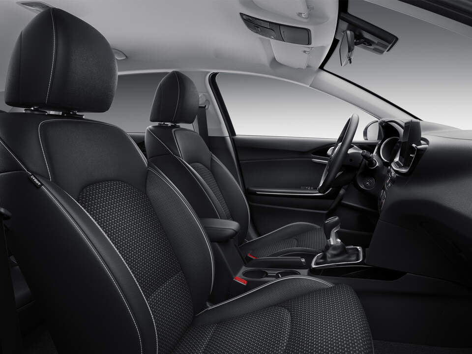 KIA Ceed Station Wagon Deri ve Kumaş Kombinasyonlu Koltuklar