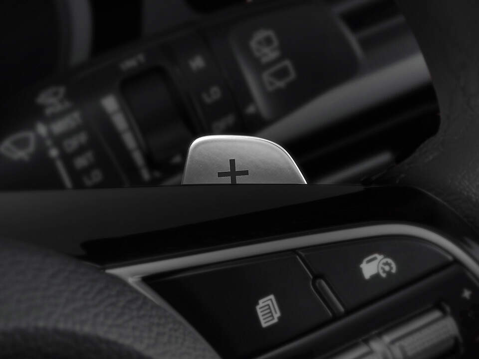 Direksiyondan kumandalı vites kulakçıkları