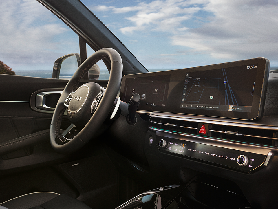 Panoramik kavisli ekran