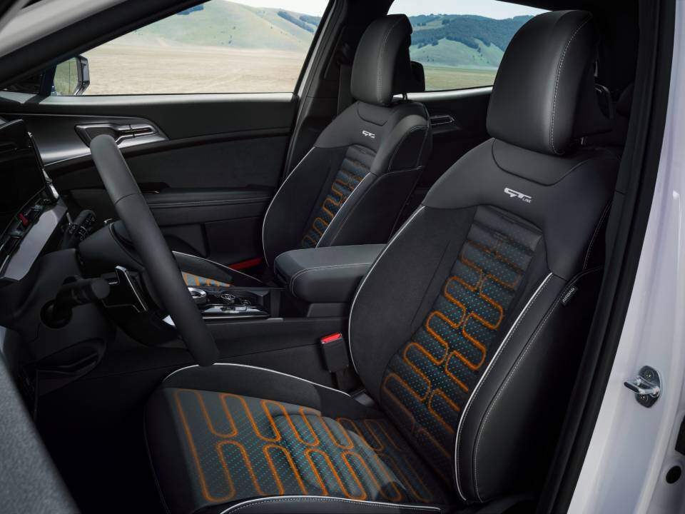 Kia Sportage Isıtmalı ve Soğutmalı Ön Koltuklar